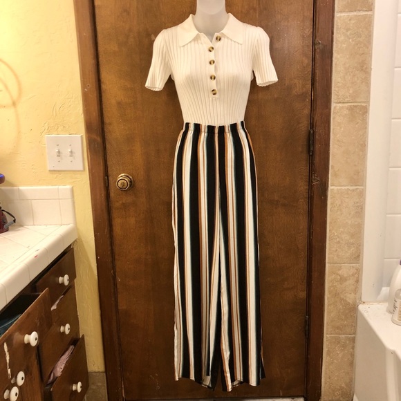 Rue21 Pants - High waisted striped wide leg pants. NWT medium.